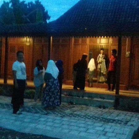 Rumah Limas ジョグジャカルタ エクステリア 写真