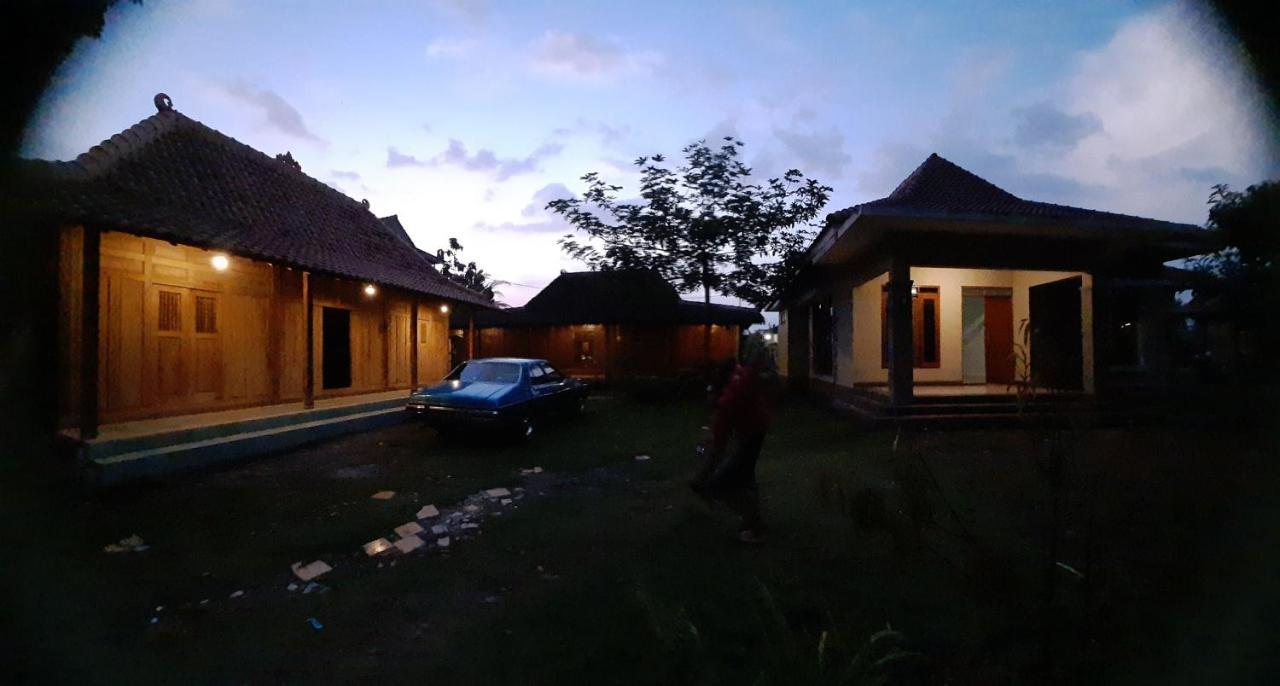 Rumah Limas ジョグジャカルタ エクステリア 写真