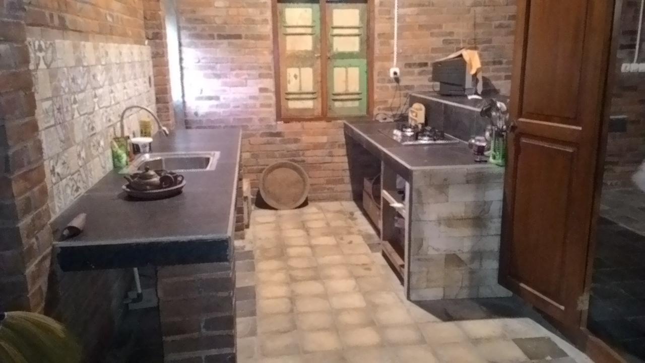 Rumah Limas ジョグジャカルタ エクステリア 写真