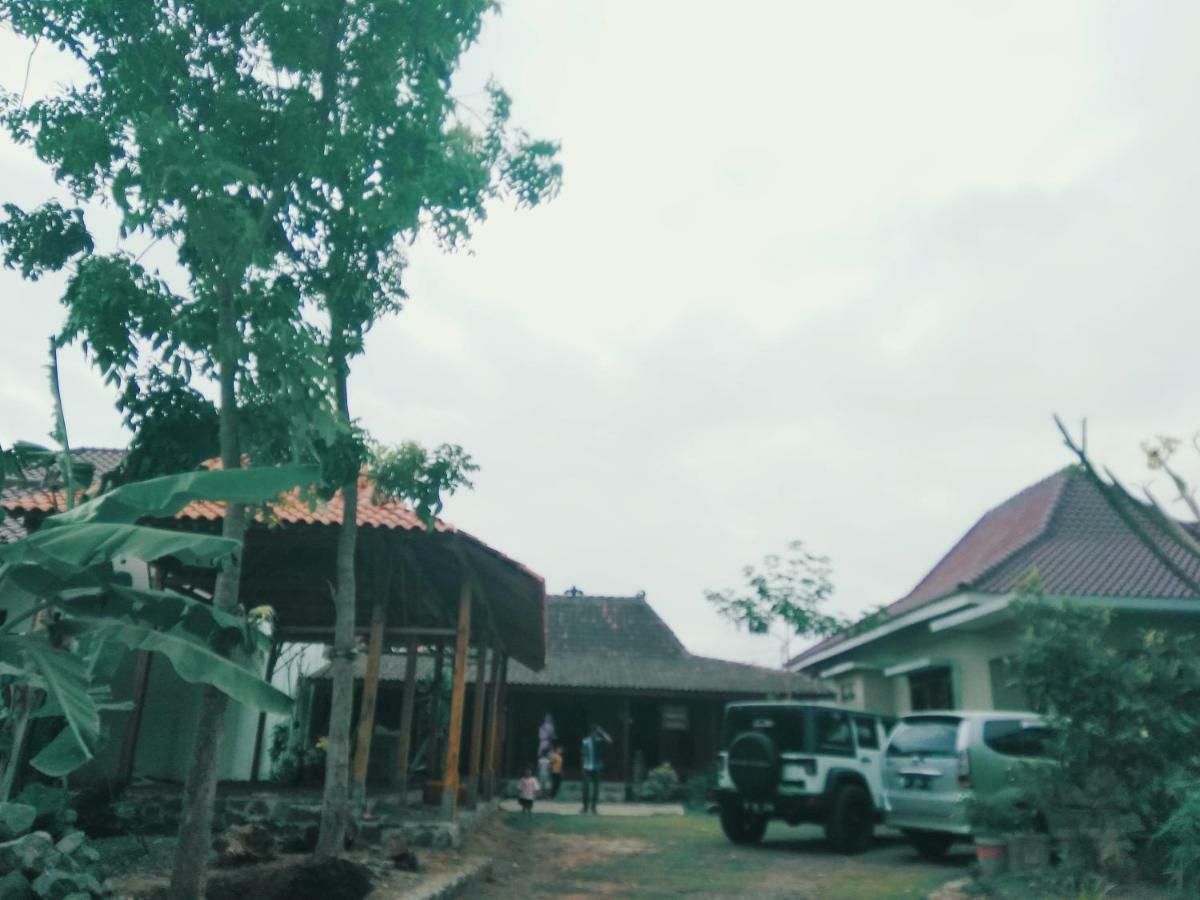 Rumah Limas ジョグジャカルタ エクステリア 写真